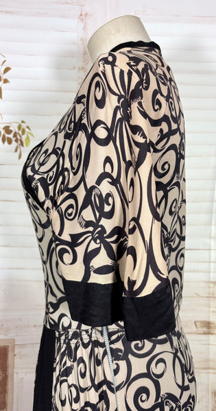 Fabulous 1930s Black And Cream Swirl Pattern Rayon Jersey Dress