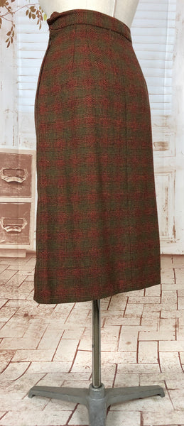 Amazing Original 1940s Volup Vintage Autumn Tone Rust Brown And Green Plaid Skirt Suit