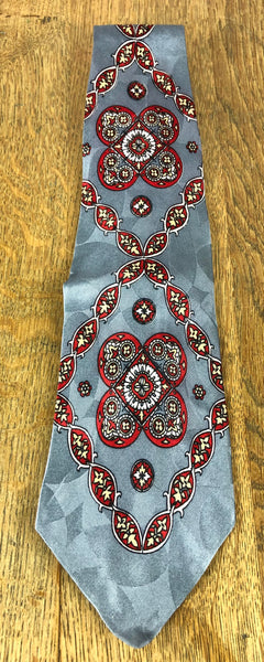 Striking Silver And Red 1940s Swing Tie By Lipman Wolfe & Co