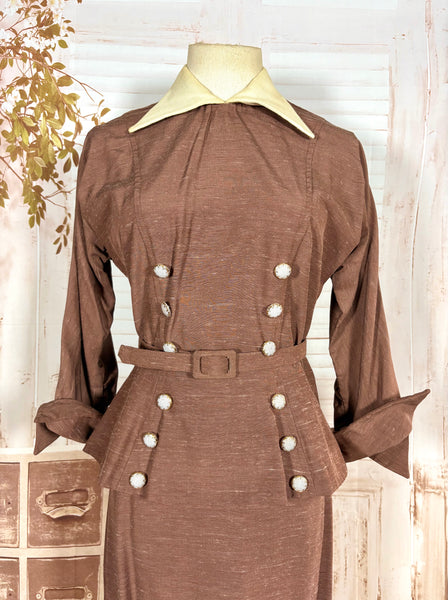 Lightweight 1940s Chocolate Brown Skirt Suit With Contrast Collar