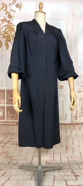 Elegant 1930s Lightweight Crepe Coat With Balloon Sleeves