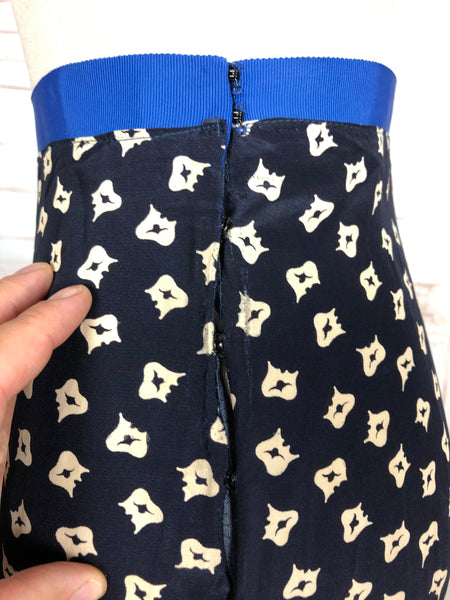 Fabulous 1940s Vintage Rayon Print Summer Suit