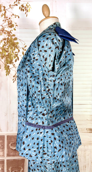Late 1940s / Early 1950s Blue Print Dress Suit