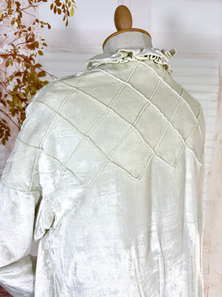 Exquisite Late 1920s / Early 1930s Off White Silk Velvet Opera Coat