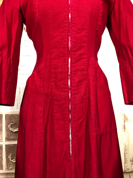Amazing Lipstick Red 1940s Corduroy Zip Front Dress