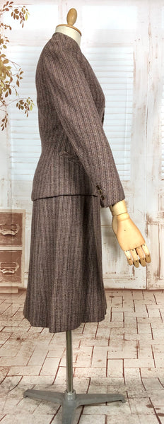 Beautiful 1940s Tweed Suit With V Pockets