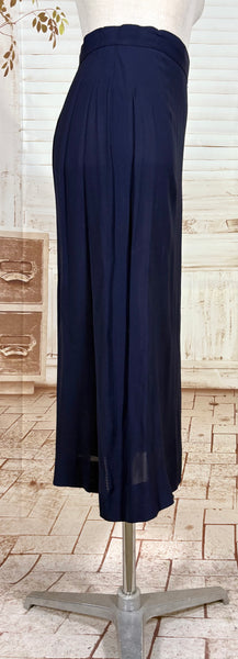 Exceptional 1940s Navy Blue Summer Suit With Pierced Peplum