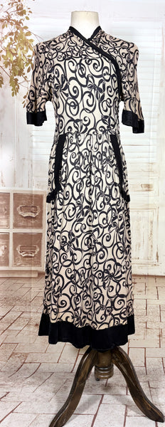 Fabulous 1930s Black And Cream Swirl Pattern Rayon Jersey Dress