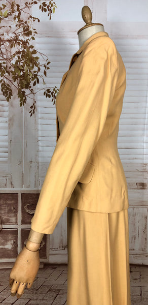 Exquisite Mustard Yellow 1940s Skirt Suit Petite