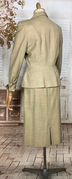 Beautiful Classic 1940s Vintage Cream Tan Summer Suit By Crestview California