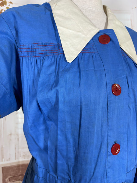 Vibrant Volup 1940s Cornflower Blue Day Dress with Ivory Collar