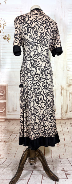 Fabulous 1930s Black And Cream Swirl Pattern Rayon Jersey Dress