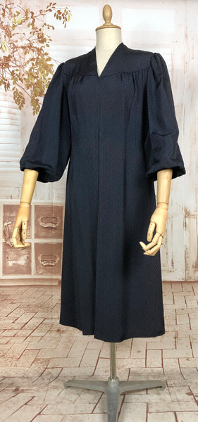 Elegant 1930s Lightweight Crepe Coat With Balloon Sleeves