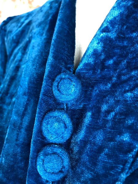 Luxurious Late 1930s / Early 1940s Vintage Royal Blue Crushed Velvet Suit