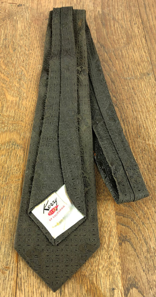 1950s Olive Tie with Candelabra Novelty Print – Styled for Brody's Men's Wear