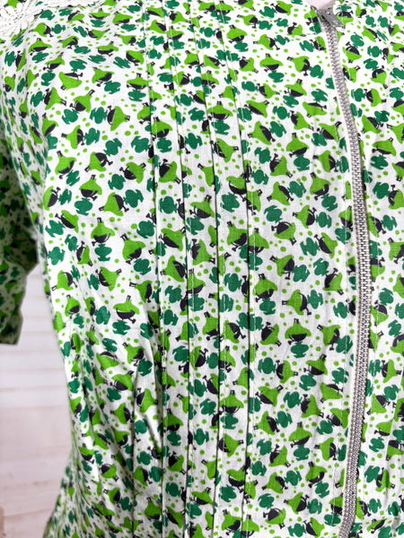 1940s Apple Green Floral Cotton Day Dress | Volup Zip Front House Dress
