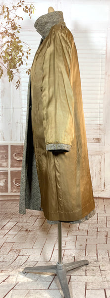1940s Atomic Fleck Tweed Coat – Strong Shouldered Flecked Tweed Swing Coat