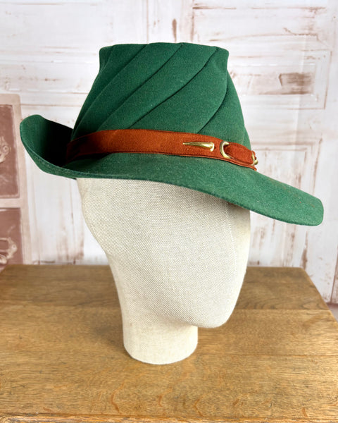 Super Rare Forest Green 1940s Fedora Hat With Red Suede Band