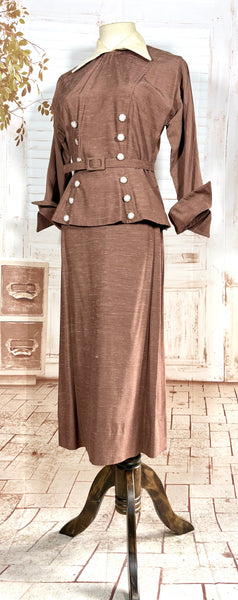 Lightweight 1940s Chocolate Brown Skirt Suit With Contrast Collar