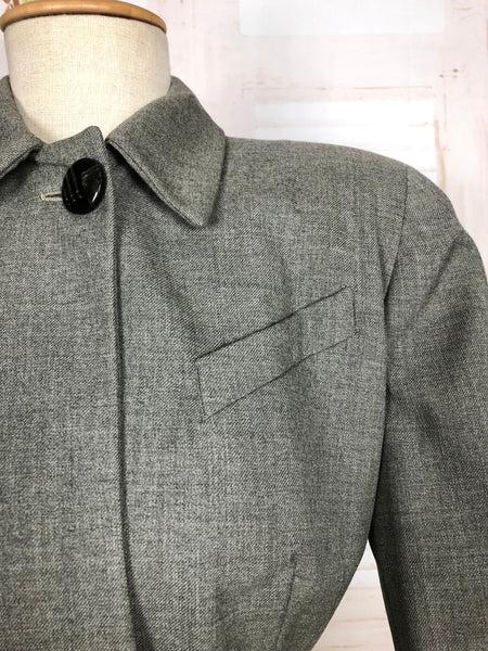 Super Strong Structured 1940s Suit With Statement Buttons