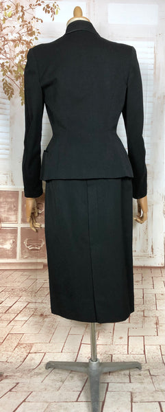 Stunning Original 1940s Vintage Black Arrow Design Femme Fatale Suit