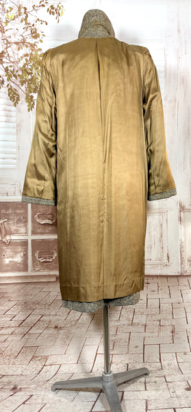 1940s Atomic Fleck Tweed Coat – Strong Shouldered Flecked Tweed Swing Coat