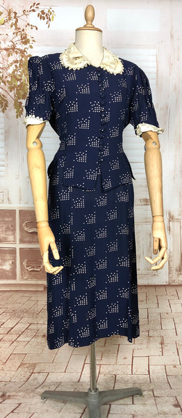 Fabulous Original Late 1930s Volup Vintage Navy Blue And White Abstract Print Dress And Jacket Set