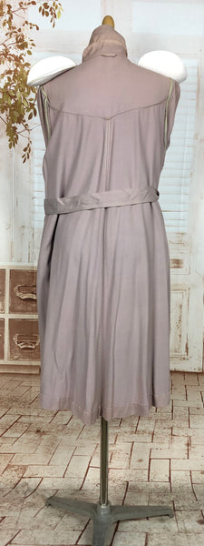 Exceptional Pale Lilac 1940s Belt Through Gabardine Swing Coat