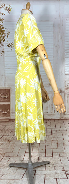 Stunning Chartreuse Abstract Floral Print 1940s Dress