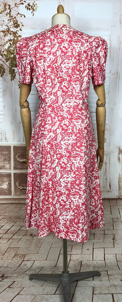 Wonderful Original 1940s Vintage Red And White Floral Print Zip Front Dress