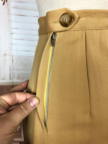 Incredible Mustard Yellow Original 1940s Vintage Double Breasted Skirt Suit