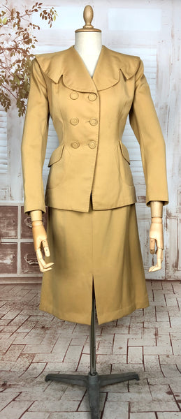 Incredible Mustard Yellow Original 1940s Vintage Double Breasted Skirt Suit