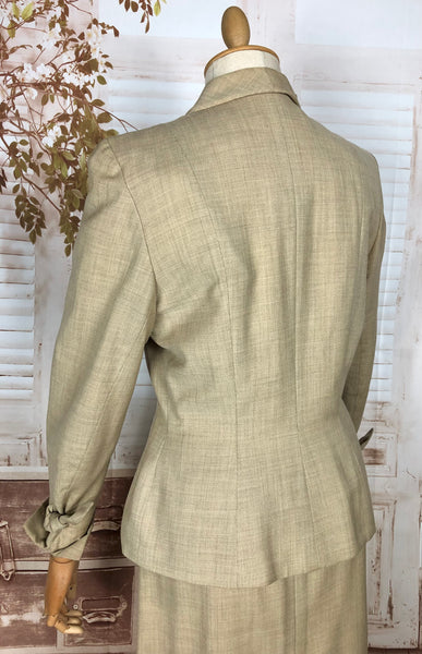 Beautiful Classic 1940s Vintage Cream Tan Summer Suit By Crestview California