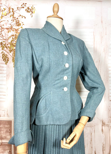 Late 1940s Teal Flecked Wool Skirt Suit with Knife Pleats – Betty Rose