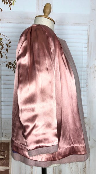 Wonderful Original Early 1950s Vintage Dusty Rose Pink Short Swing Coat By Juilliard