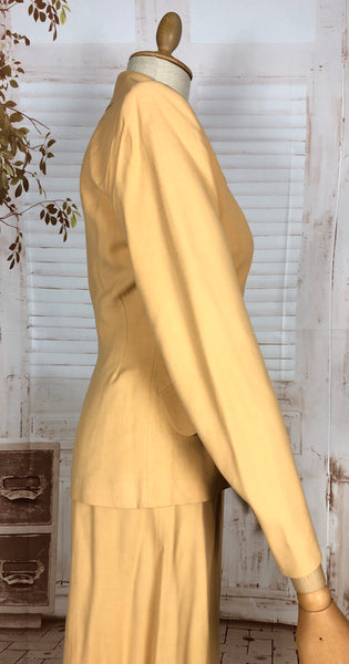 Exquisite Mustard Yellow 1940s Skirt Suit Petite