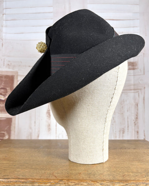 Magnificent Huge Black Late 1930s / Early 1940s Sculptural Hat