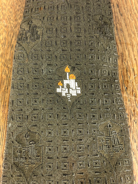 1950s Olive Tie with Candelabra Novelty Print – Styled for Brody's Men's Wear