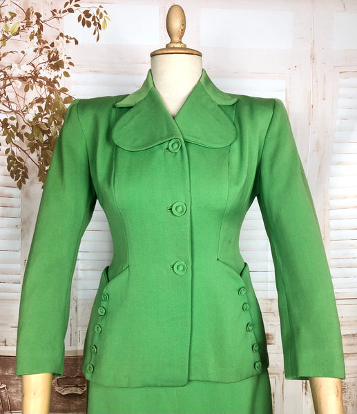 Stunning Apple Green Gabardine 1940s Suit With Button Details