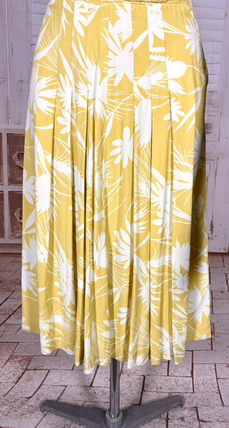 Stunning Chartreuse Abstract Floral Print 1940s Dress