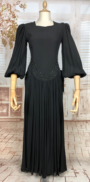 Exceptional 1930s Original Vintage Femme Fatale Bishop Sleeve Evening Gown