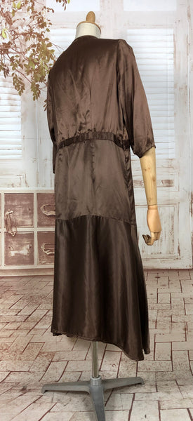 LAYAWAY PAYMENT 1 OF 4 - RESERVED FOR SAIRA - Immaculate Original Late 1920s 20s / Early 1930s 30s Volup Brown Satin Dress