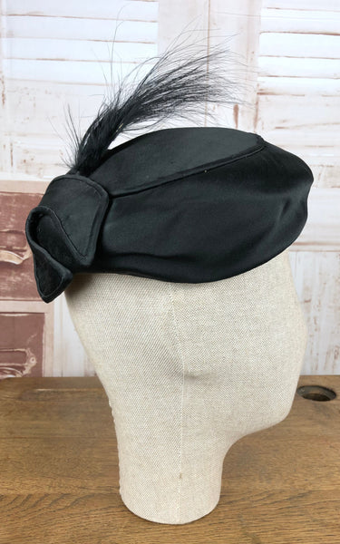Amazing Original 1950s Vintage Black Satin Swirled Cap