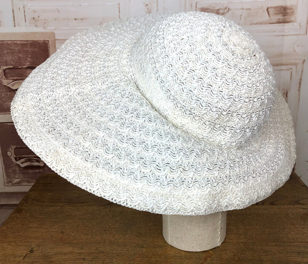 Wonderful Original 1930s Vintage White Wide Brim Sun Hat
