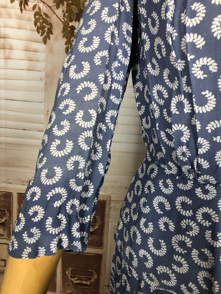 LAYAWAY PAYMENT 1 OF 2 - RESERVED FOR CLEMENTINE - Stunning Original 1940s Vintage CC41 Utility Rayon Novelty Print Skirt Suit