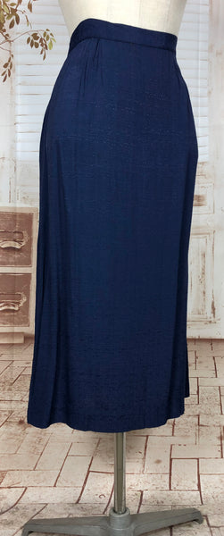 Wonderful Late 1940s / Early 1950s Original Volup Vintage Blue Silk Blend Belt Back Summer Suit