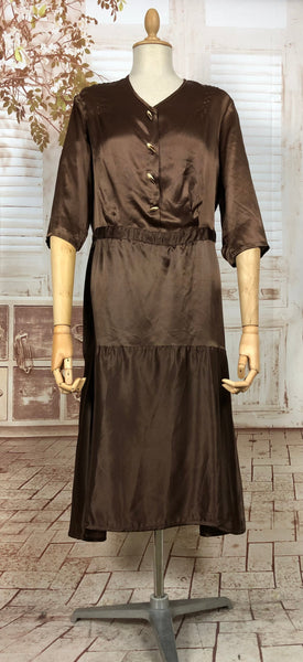 LAYAWAY PAYMENT 3 OF 4 - RESERVED FOR SAIRA - Immaculate Original Late 1920s 20s / Early 1930s 30s Volup Brown Satin Dress