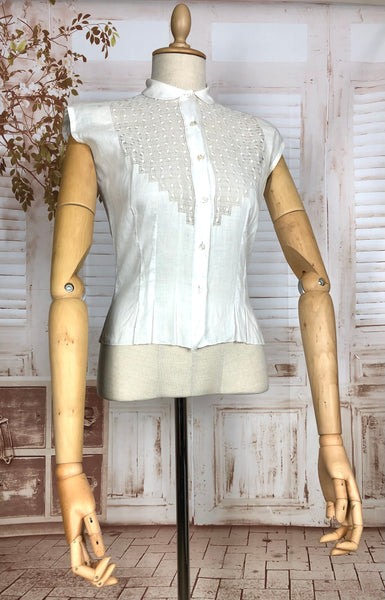 Classic Late 1940s / Early 1950s Vintage White Blouse With Geometric Lace Insert