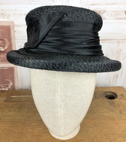 Beautiful Original 1950s Vintage Black Hat With Topstitched Satin Trim