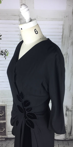 RESERVED ON LAYAWAY FOR KELLY - PLEASE DO NOT PURCHASE - Original Vintage 1940s 40s Black Appliqué Velvet And Crepe Cocktail Dress